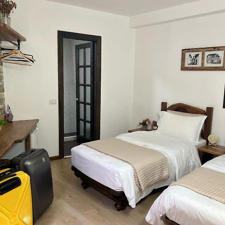Hotel Omer ベラト 部屋 写真