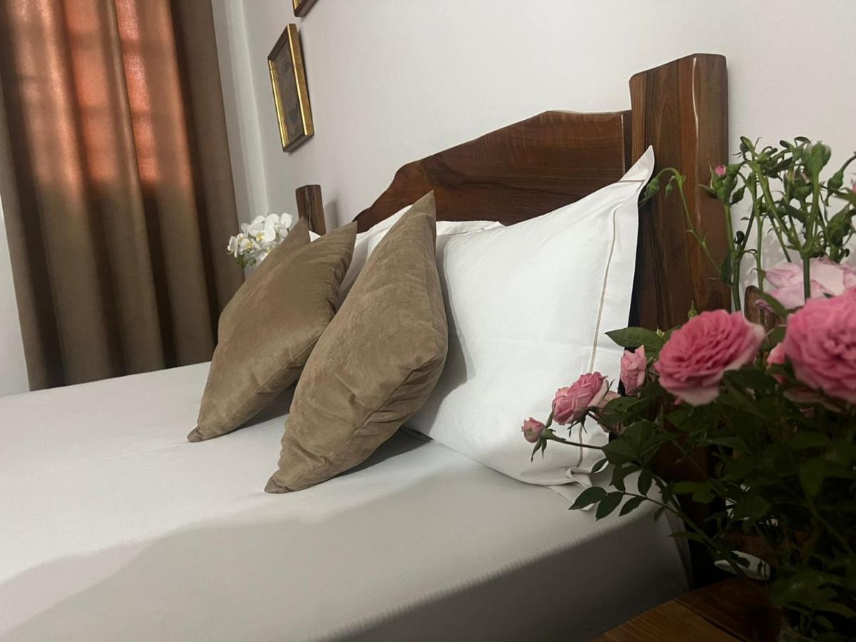 Hotel Omer ベラト エクステリア 写真