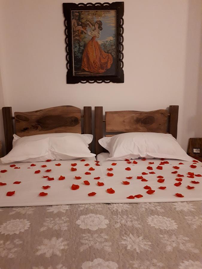 Hotel Omer ベラト エクステリア 写真